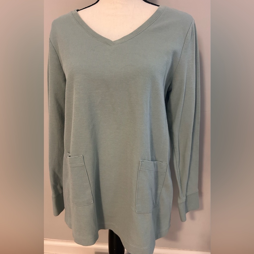 J. Jill Sage Green V-Neck Sweater with Front Pockets